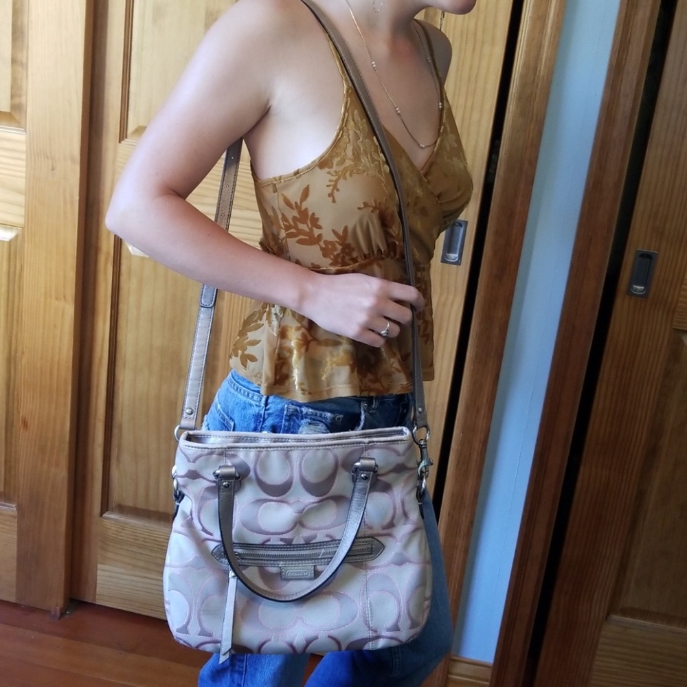 COACH DAISY OUTLINE SIGNATURE METALLICA - Picture 2 of 5